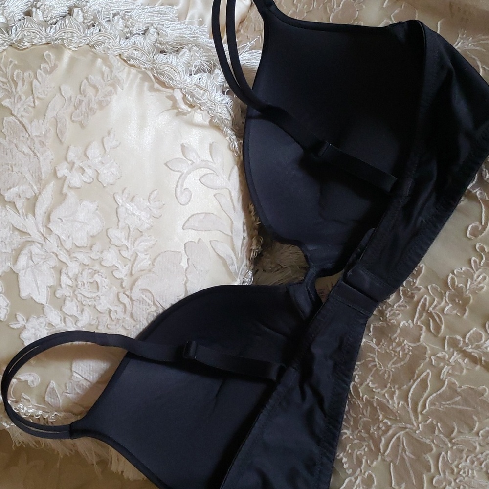 💖Victoria's Secret, Very Sexy, Push-up Bra - Picture 3 of 4